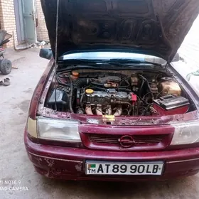 Opel Vectra 1992