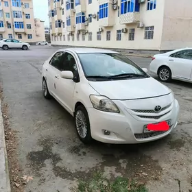 Toyota Yaris 2009