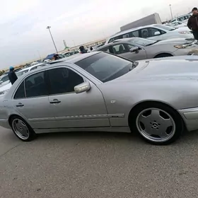 Mercedes-Benz E420 1997