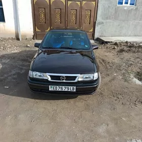 Opel Vectra 1990