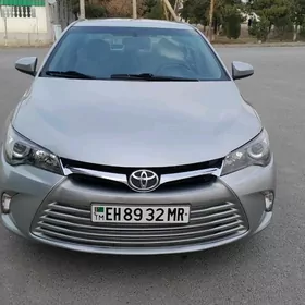 Toyota Camry 2017