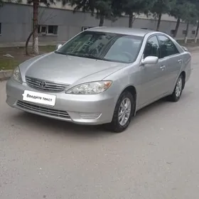Toyota Camry 2005