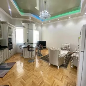 4 ком Элитка 5 этаж Советская