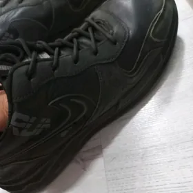 Мужская обувь