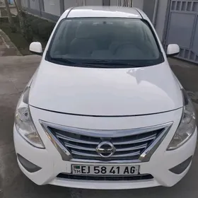 Nissan Sunny 2022