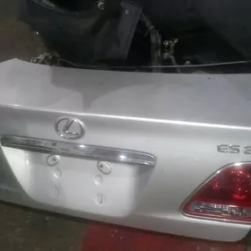 Lekxus fara yzy tutuş