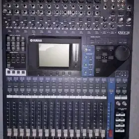 toy aparat Yamaha pult