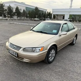 Toyota Camry 1997