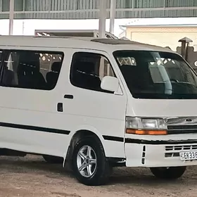Toyota Hiace 1990