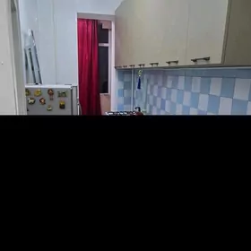 Arenda 30 mikr 3 komnat