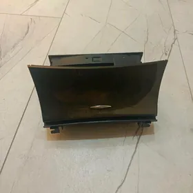 Пепельница мерс.