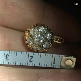 gyzyl. Бриллиант, золото