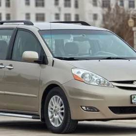 Toyota Sienna 2008