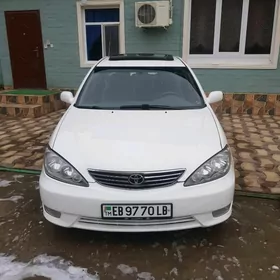 Toyota Camry 2005