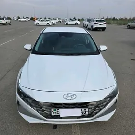 Hyundai Elantra 2021