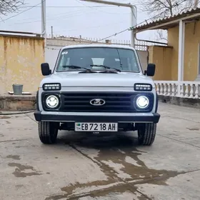 Lada Niva 2002