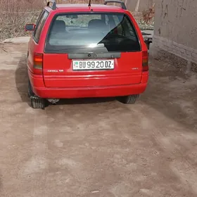 Opel Astra 1992