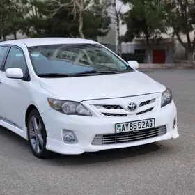 Toyota Corolla 2012