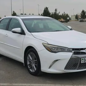 Toyota Camry 2017