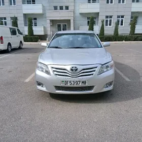Toyota Camry 2011