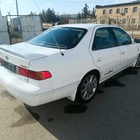 Toyota Camry 1998