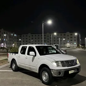 Nissan Navara 2013