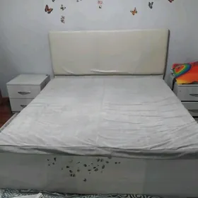 Продается кровать