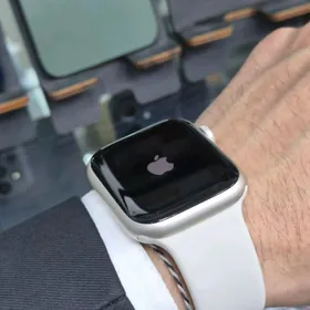 Apple watch 9