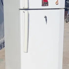 Холодильник  Holodilnik