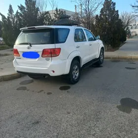 Toyota Fortuner 2006
