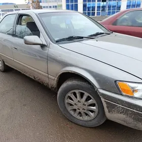 Toyota Camry 1998