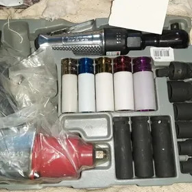 гайковерт force комплект