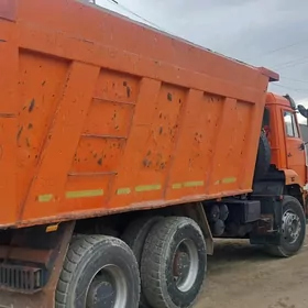 Kamaz 6520 2012