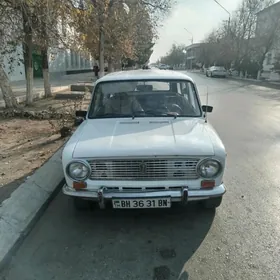 Lada 2102 1982