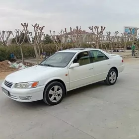 Toyota Camry 1999