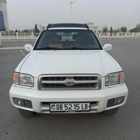 Nissan Pathfinder 1999