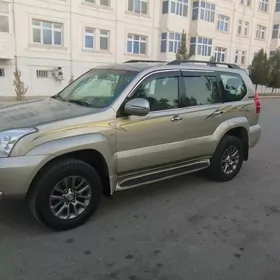 Toyota Land Cruiser Prado 2004