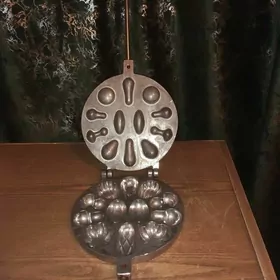 орешница, форма для кекса