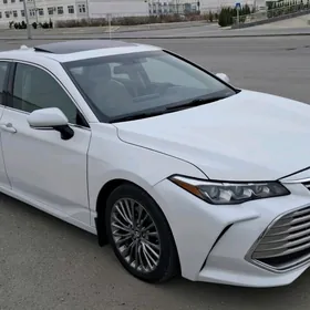 Toyota Avalon 2019