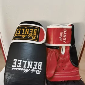 Боксерские перчатки