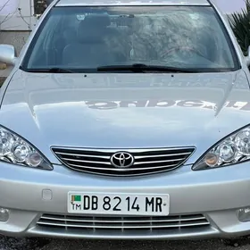 Toyota Camry 2005
