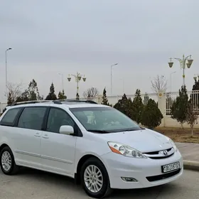 Toyota Sienna 2007