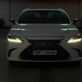 Lexus ES 350 2021