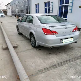 Toyota Avalon 2005