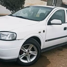 Opel Astra 2001