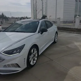 Hyundai Sonata 2022