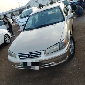 Toyota Camry 1999