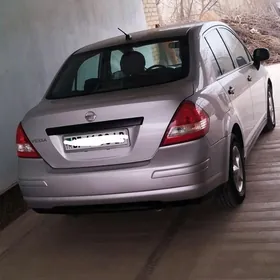 Nissan Versa 2009