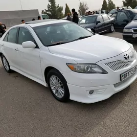 Toyota Camry 2011