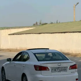 Lexus IS 250 2011